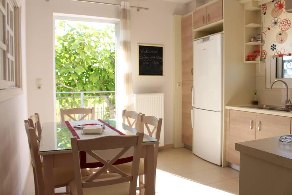 New, Modern, Bright And Independent Apartment 83 M2, With Garden, 5Min To The Beach And The City Center Каламата Екстериор снимка